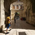 Two Spalatina Apartman Split