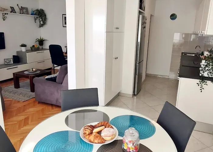 Two Spalatina * 斯普利特