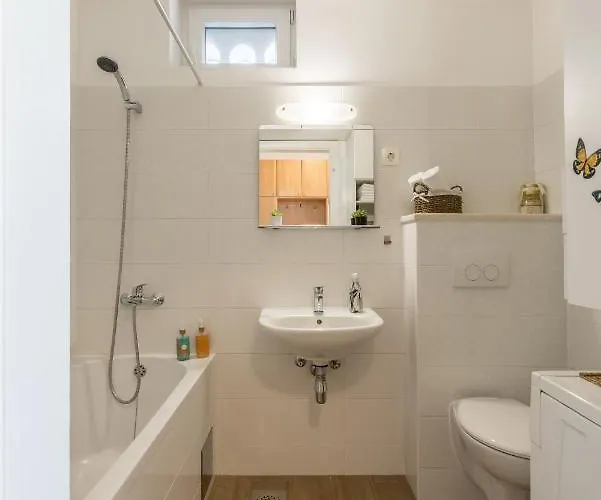 Two Spalatina * 斯普利特