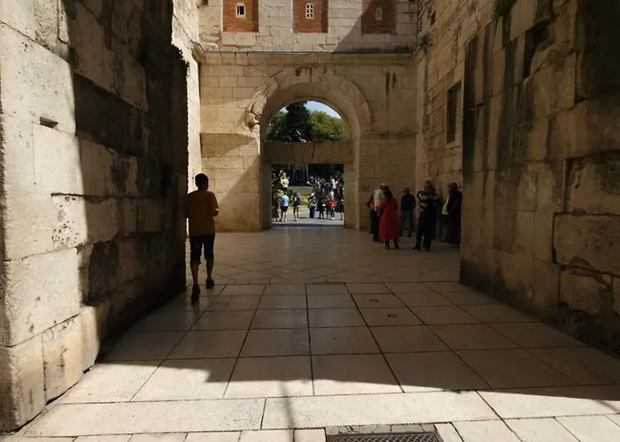 Two Spalatina 公寓