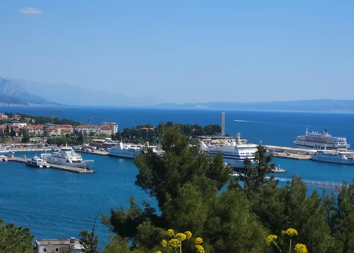 Two Spalatina 公寓