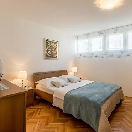 Апартаменты Two Spalatina